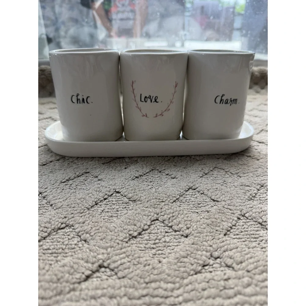 Rae Dunn MakeUp Brush Organizer Vanity Accessory Office Chic Love Charm
